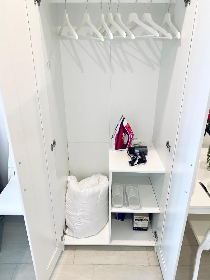 Myfreedom Апартаменти Метро Харківська Kiev Extérieur photo